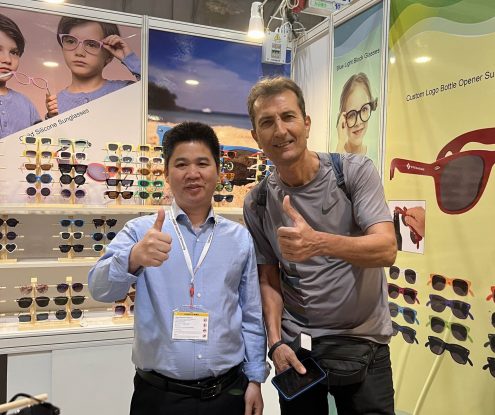 Glasses customer